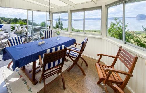 Beautiful Home In Uddevalla With Wifi — Uddevalla — photo 3