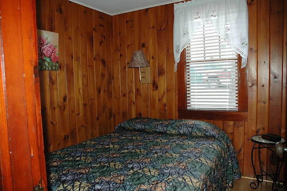 Channel Watefront Cottages - photo 29