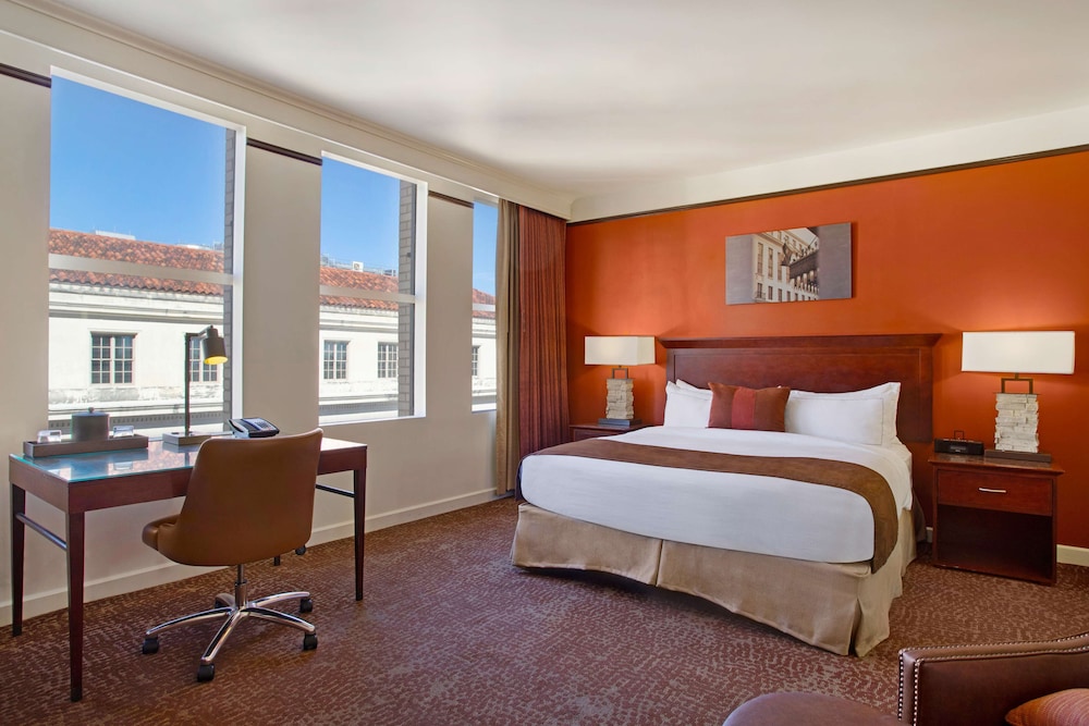 The Emily Morgan San Antonio a DoubleTree by Hilton - photo 42