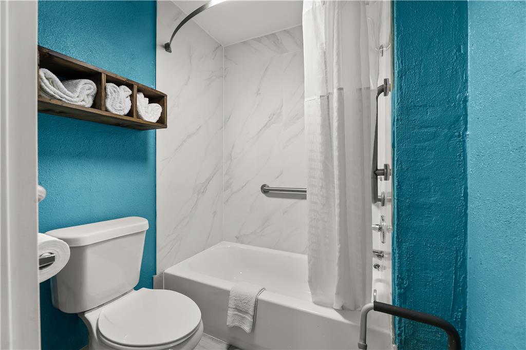 Americas Best Value Inn and Suites Aberdeen - photo 13