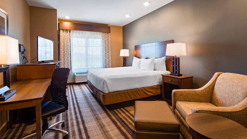 Best Western Plus Overland Inn - photo 26