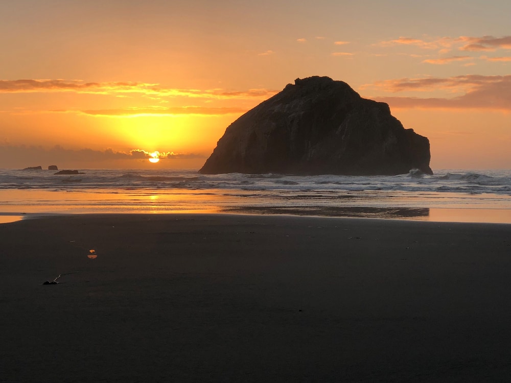 Sunset Oceanfront Lodging - photo 142