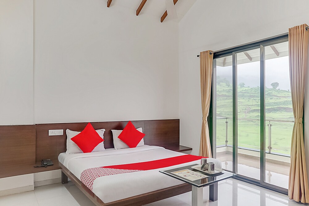 Hotel Shiva's Inn — hotel in Trimbak