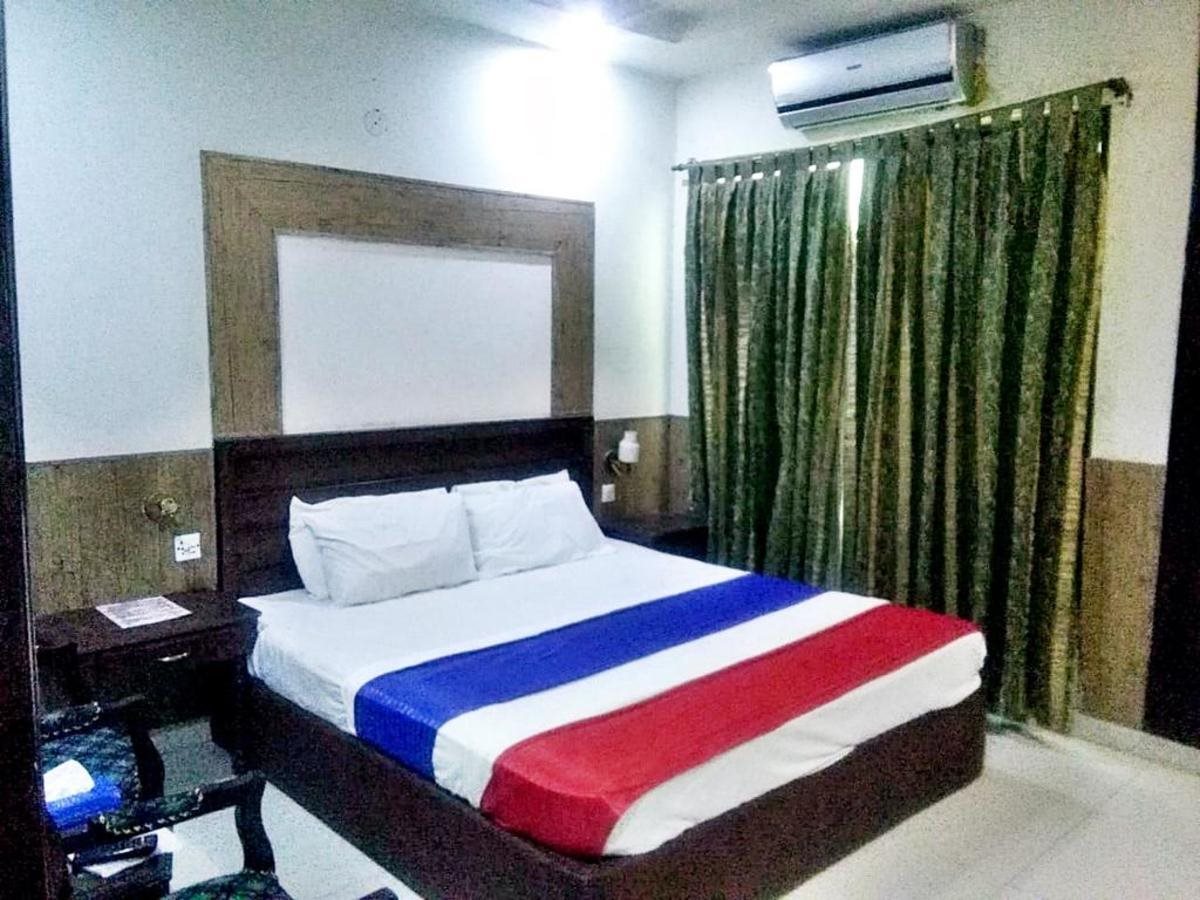 Quick Continental Hotel — Lahore — photo 5