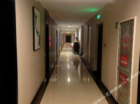 Zhoushanxitingdajiudian - last minute hotel in Zhoushan