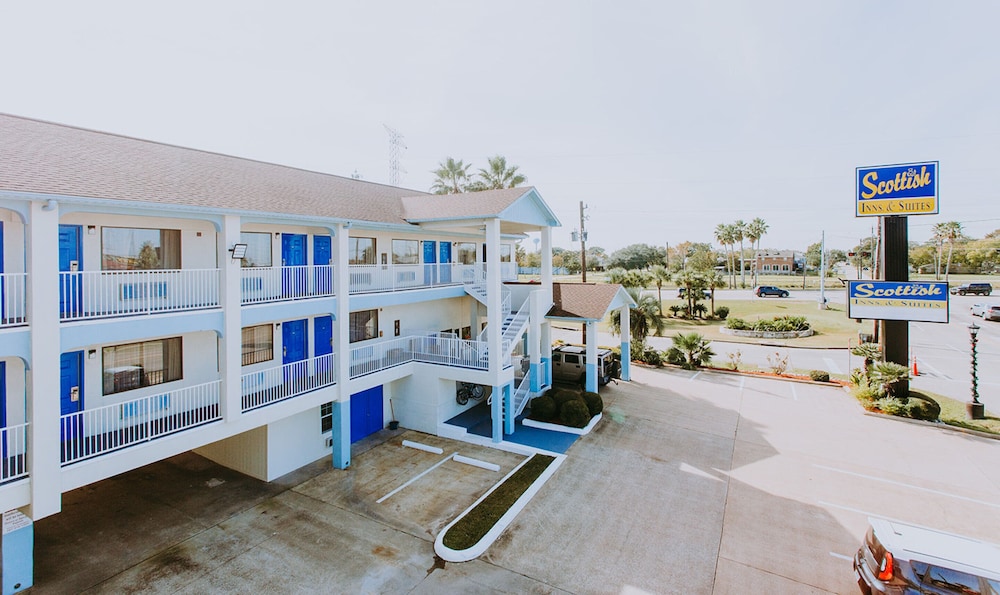 Scottish Inns and Suites Near Kemah Boardwalk - photo 43