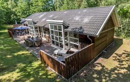 Rubinsøen Skovhuse — 4-Star Luxury Hotel in None, Denmark