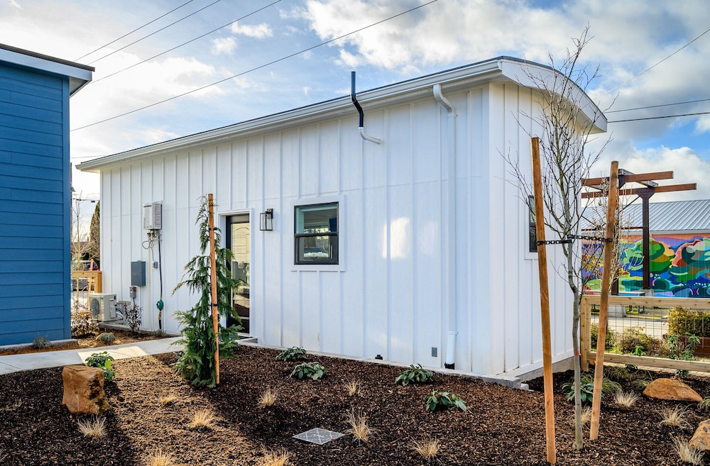 The Boutique Retreat — Mcminnville — photo 2