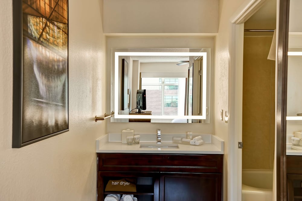 Homewood Suites by Hilton Washington D.C. Downtown - photo 24