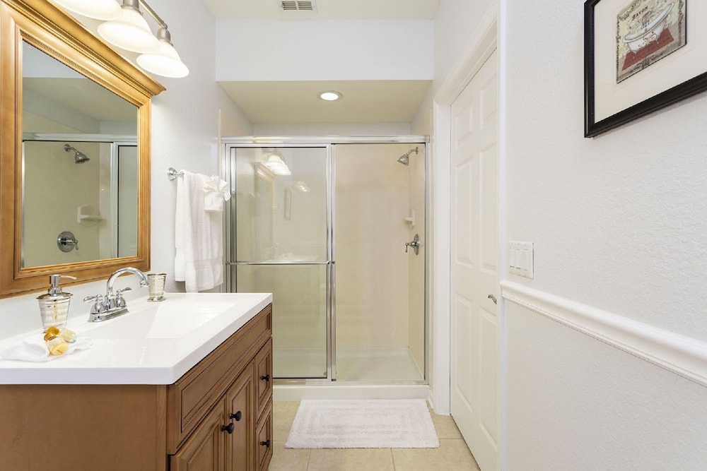 Vista Cay Resort By Orlando Fun Rentals - photo 60