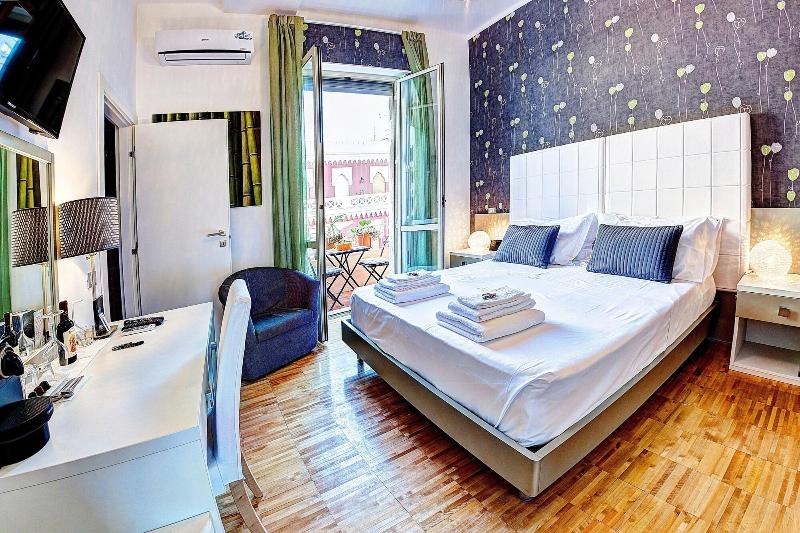B&B Pellicano Guest House — 4-Star Luxury Hotel in Reggio Calabria, Italy