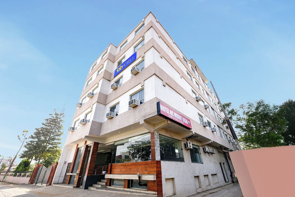 Fabhotel Hc Mount View in Mohali, India