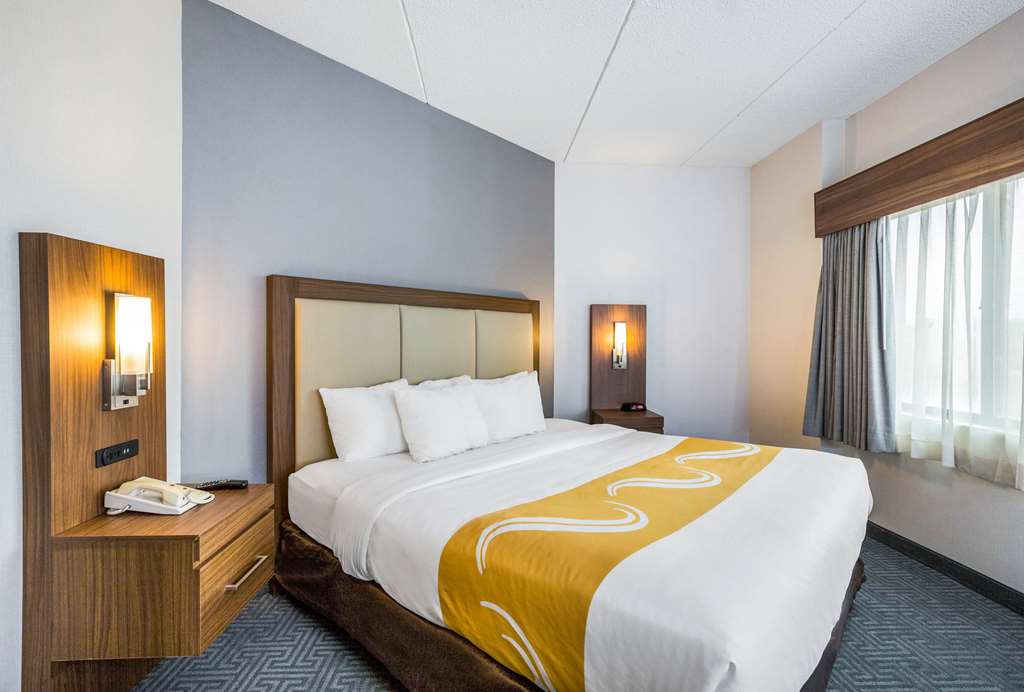 Quality Suites Lansing West - photo 35