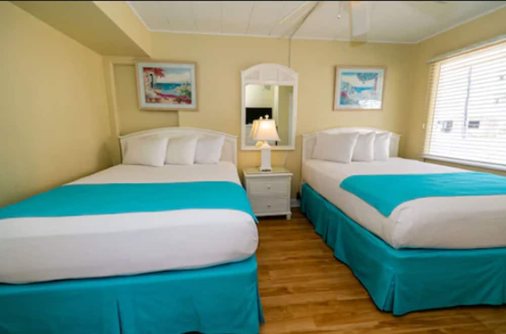 Aztec Motel - photo 6