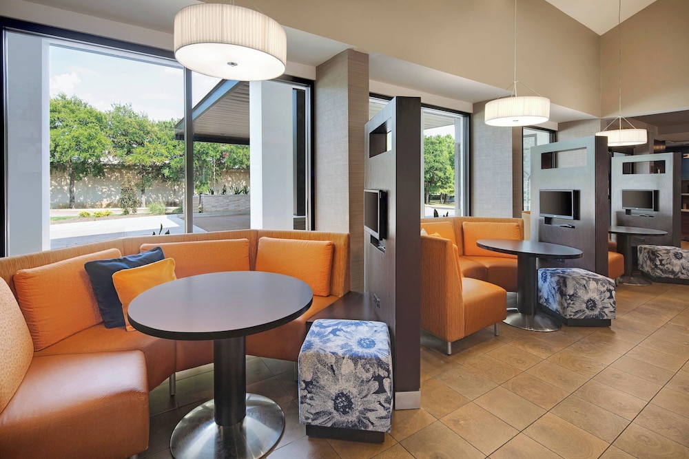 Courtyard by Marriott Addison Midway - photo 21