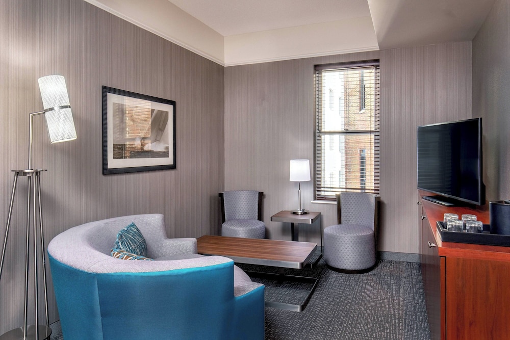 Courtyard by Marriott Boston Copley Square - photo 16
