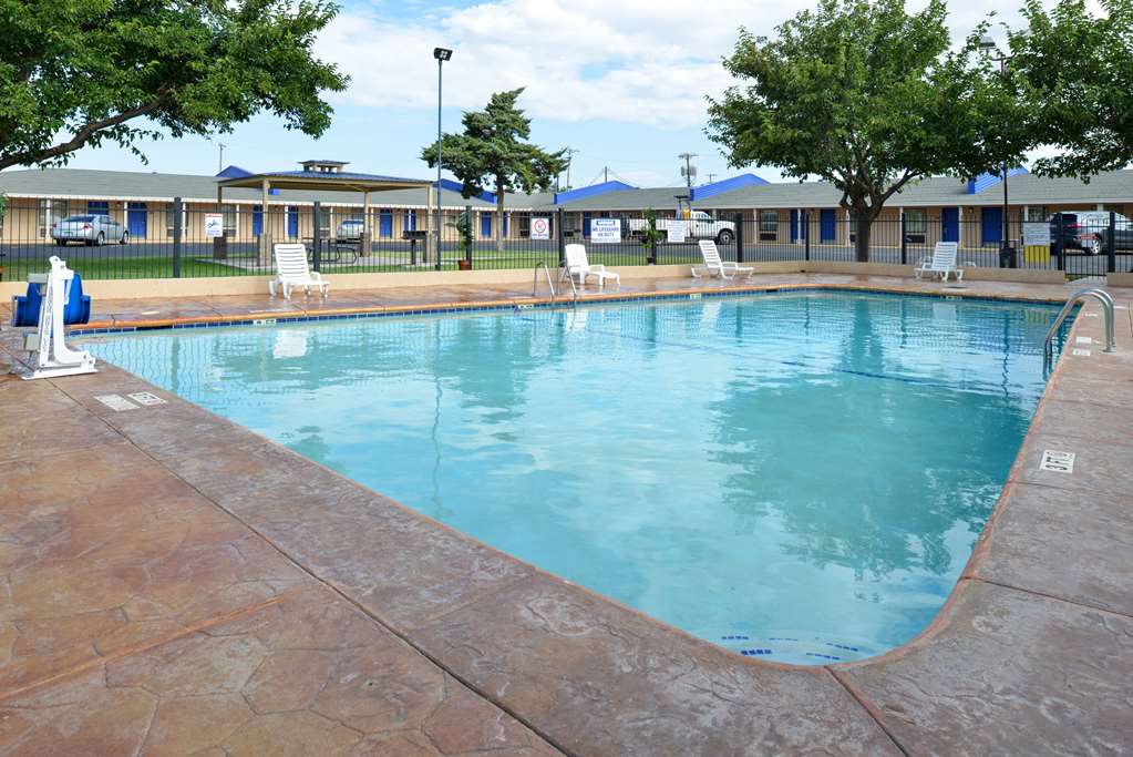 Americas Best Value Inn Lubbock East - photo 25