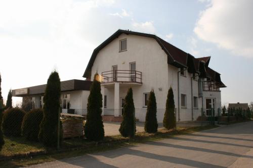 Staropolski Gosciniec — hotel in Gorzow Slaski