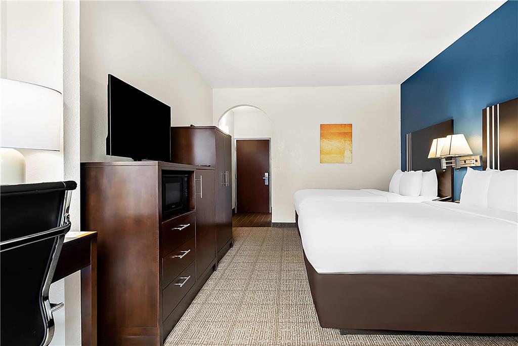 Comfort Suites New Orleans East - photo 31