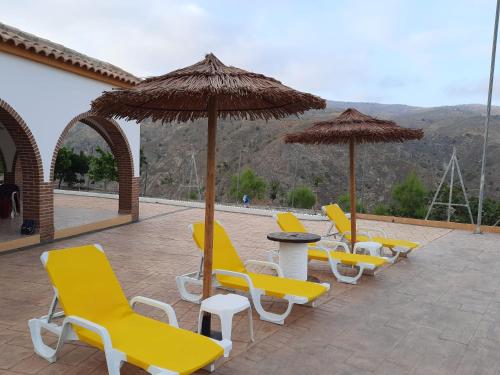 Benavilla — hotel in Albunol