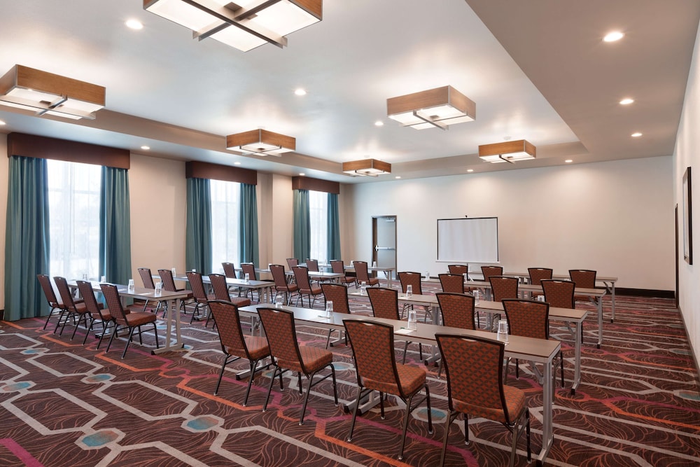 Homewood Suites by Hilton North Houston Spring - photo 30