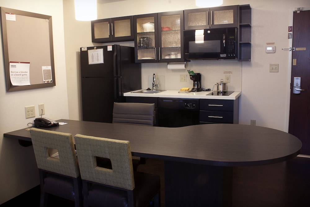 Candlewood Suites Youngstown W I 80 Niles Area by IHG - photo 16