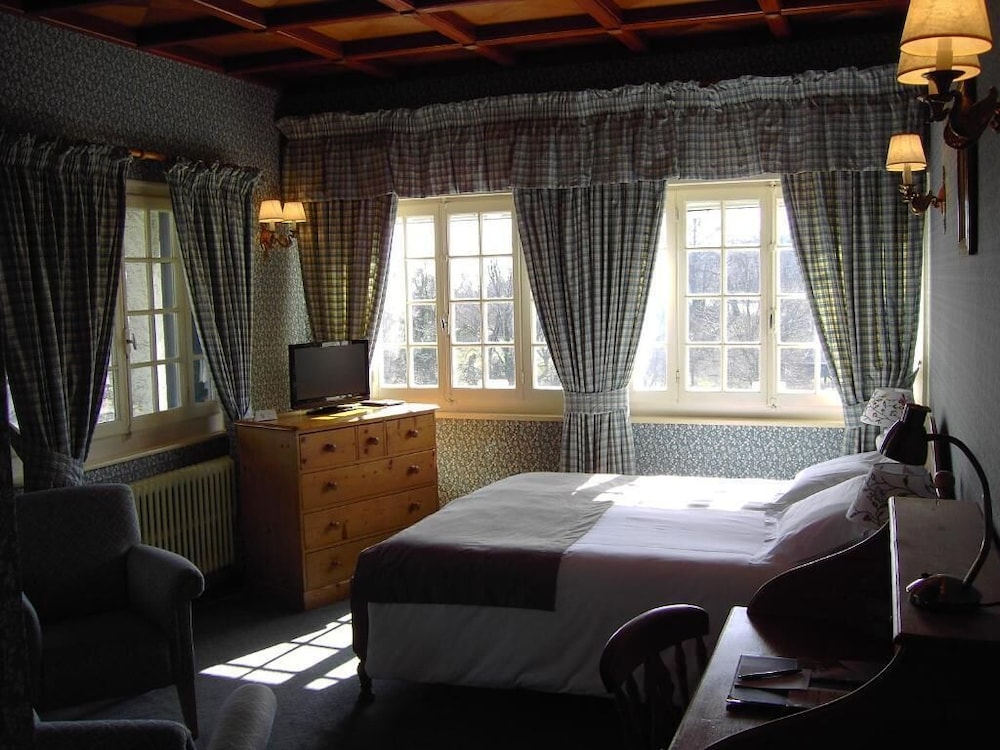 Auberge des Chasseurs - last minute hotel in Echenevex