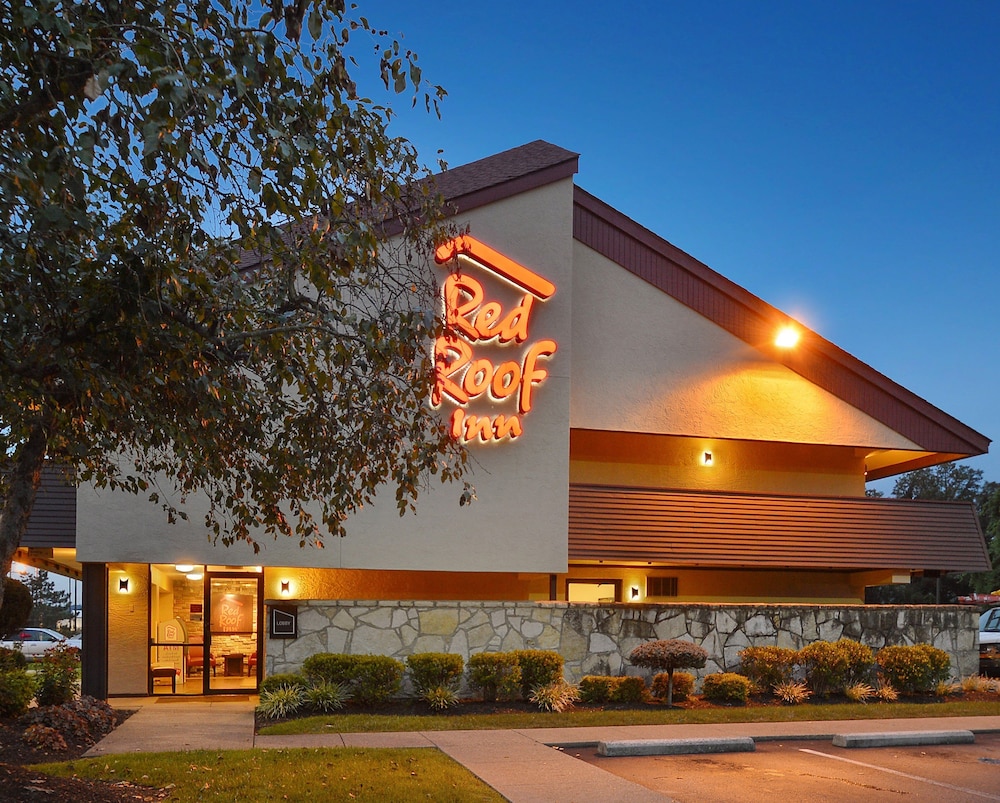Red Roof Inn Huntington - photo 29