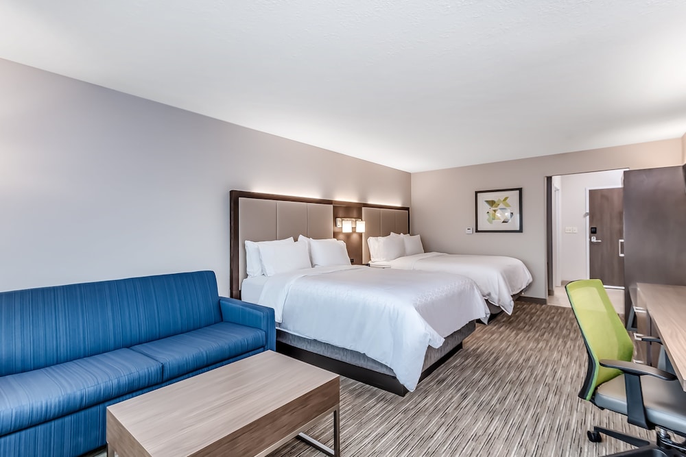Holiday Inn Express & Suites Hammond by IHG - photo 12