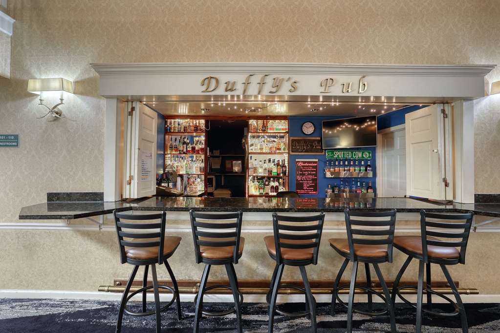 Comfort Suites Appleton Airport - photo 78