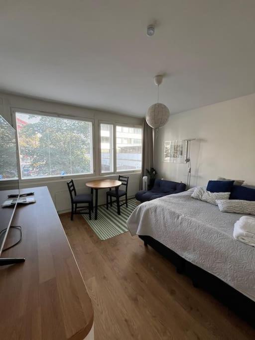 Tyylikas Yksio Kalliossa in Helsinki, Finland