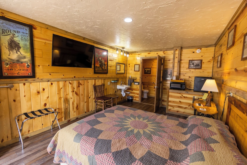 Sunset RV Park and Motel - photo 23