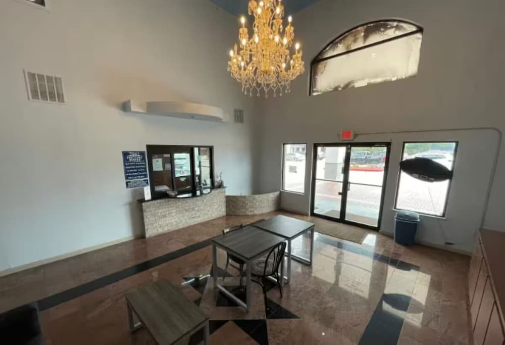 Super Stay Inn Humble IAH East - photo 2