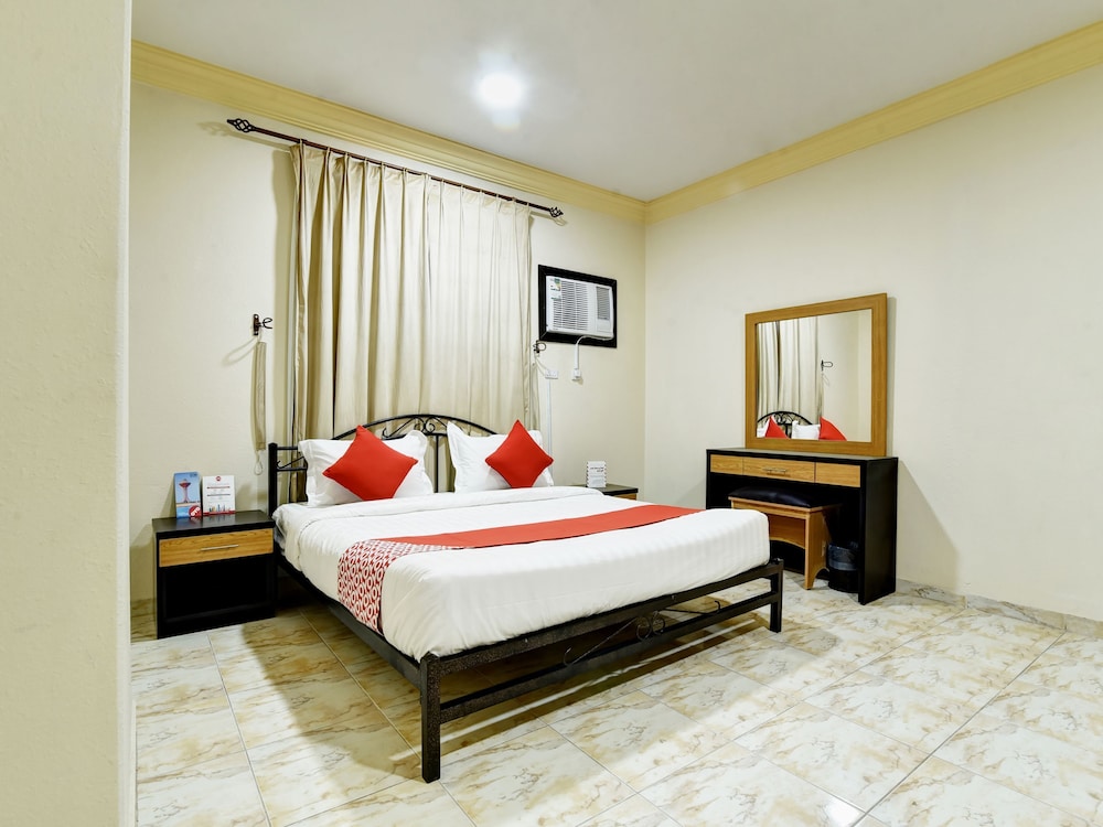 OYO 405 Nujom Al jazerah in Tabuk, Saudi Arabia