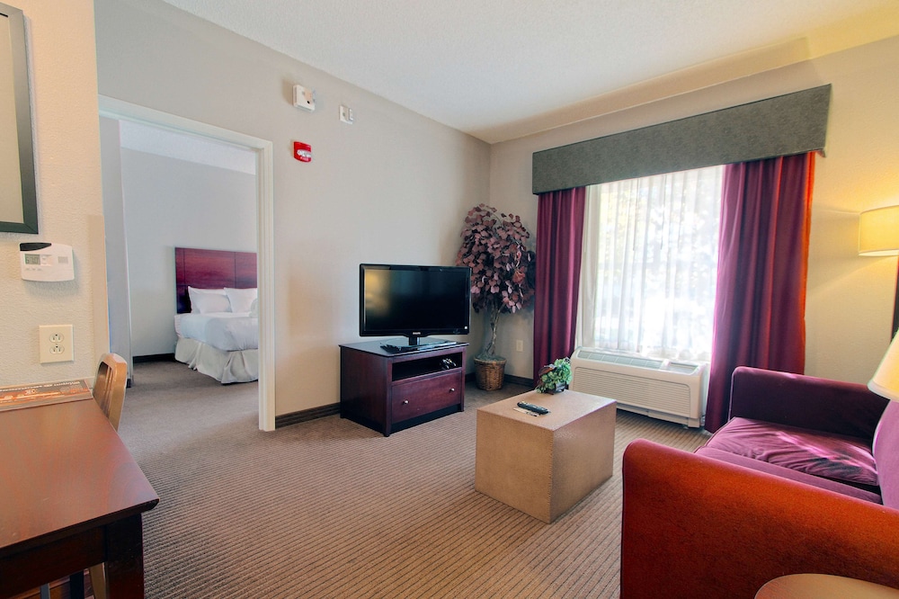 Homewood Suites by Hilton Bloomington - photo 40