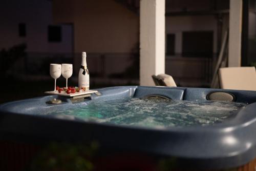 Strelitzia apartment Split with jacuzzi — 4-Star Luxury Hotel in Split, Croatia