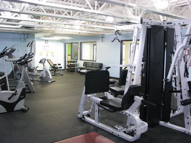Snowblaze Resort Athletic Club — Winter Park
