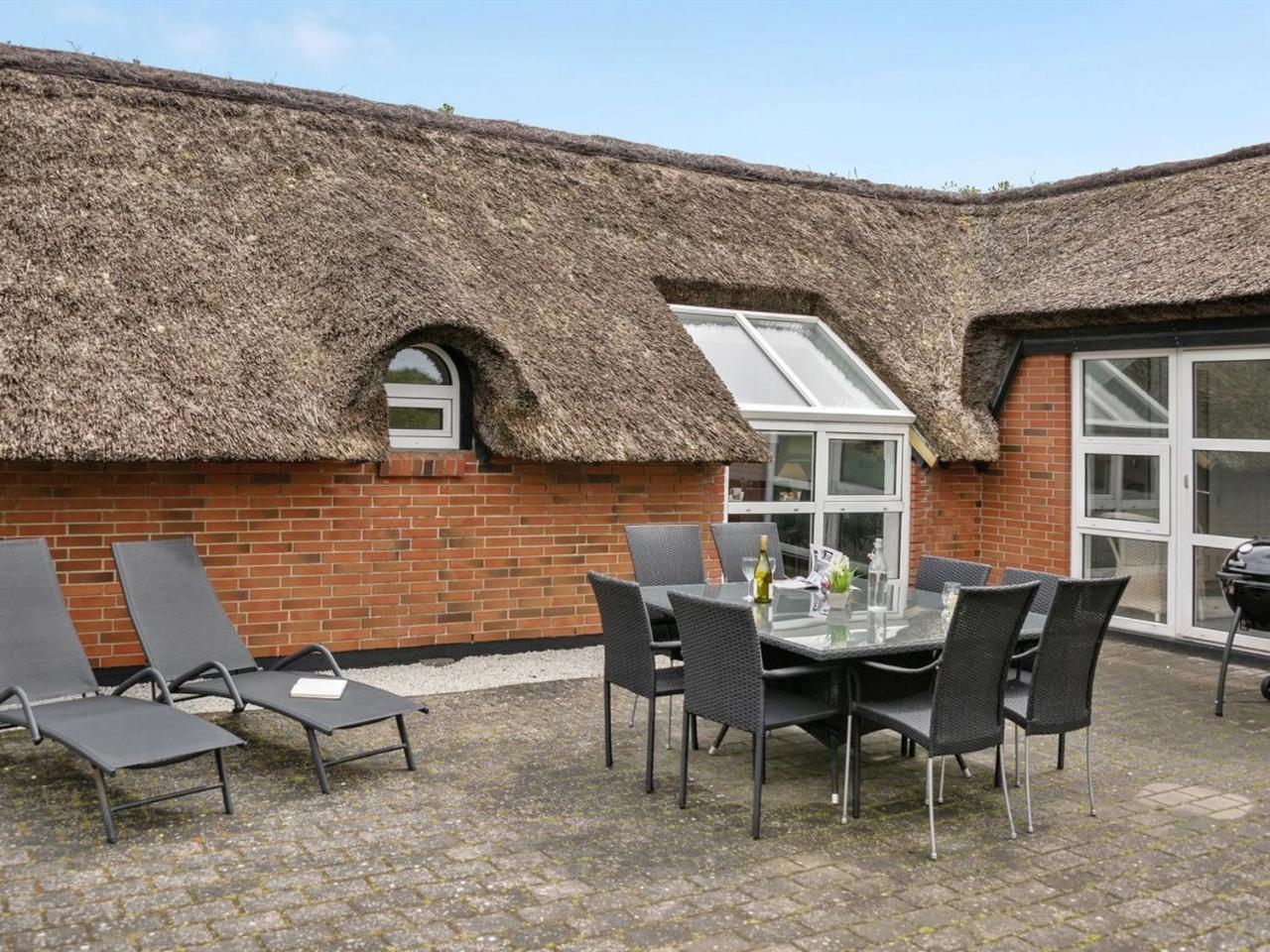 Holiday Home Ruse 500m from the sea by Interhome — 4-Star Luxury Hotel in Ringkobing, Denmark