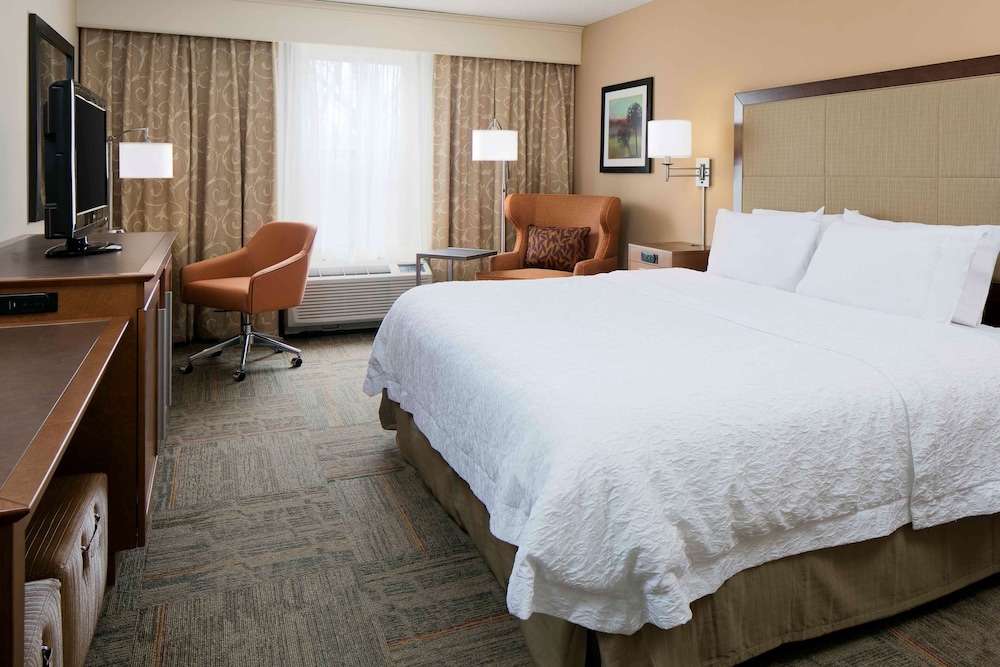 Hampton Inn Kansas City Shawnee Mission - photo 7