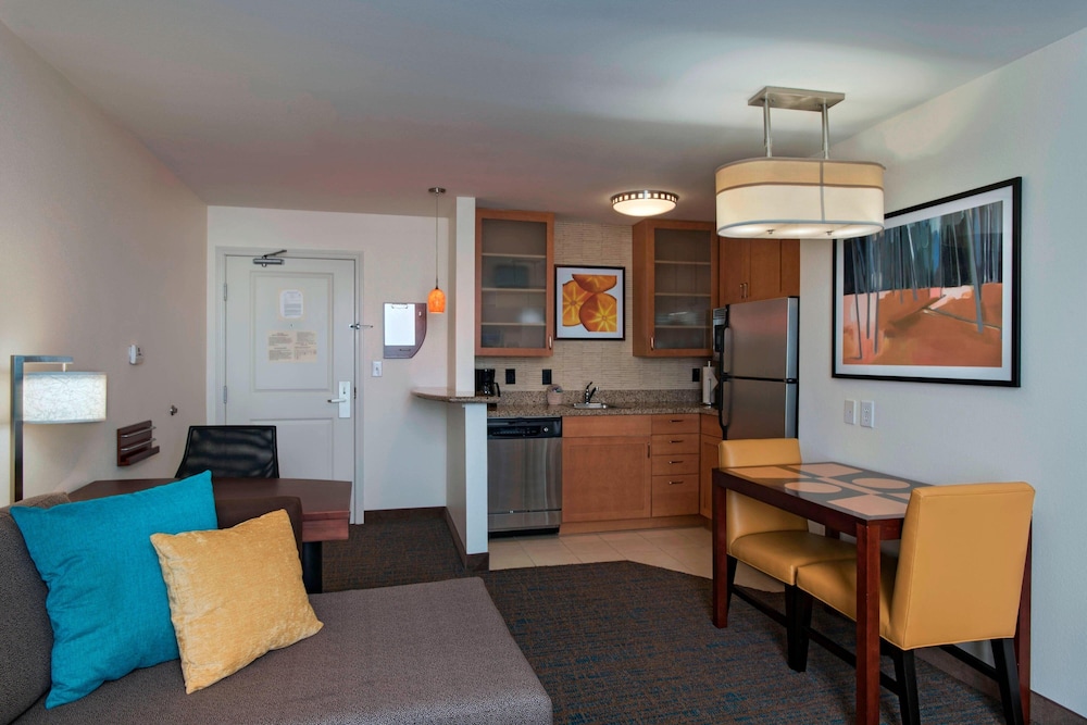 Residence Inn Bryan College Station - photo 9