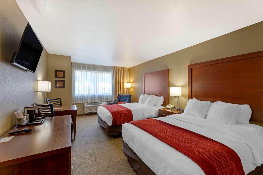 Comfort Inn River's Edge - photo 10