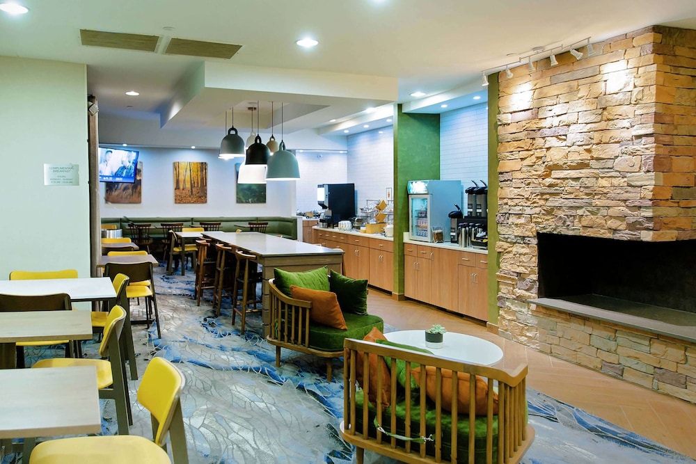 AmericInn by Wyndham Hays - photo 15