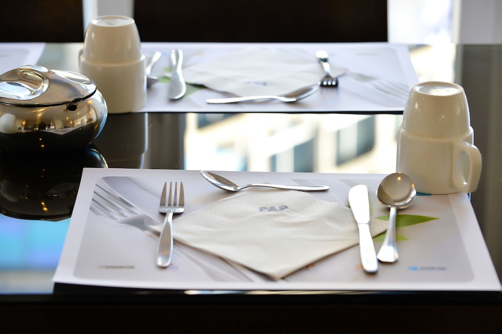 מזון ומשקאות