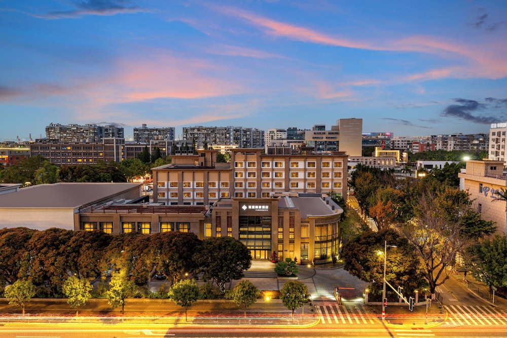 Xiamen Huli Yihao Hotel — 5-Star Luxury Hotel in Xiamen, People's Republic of China