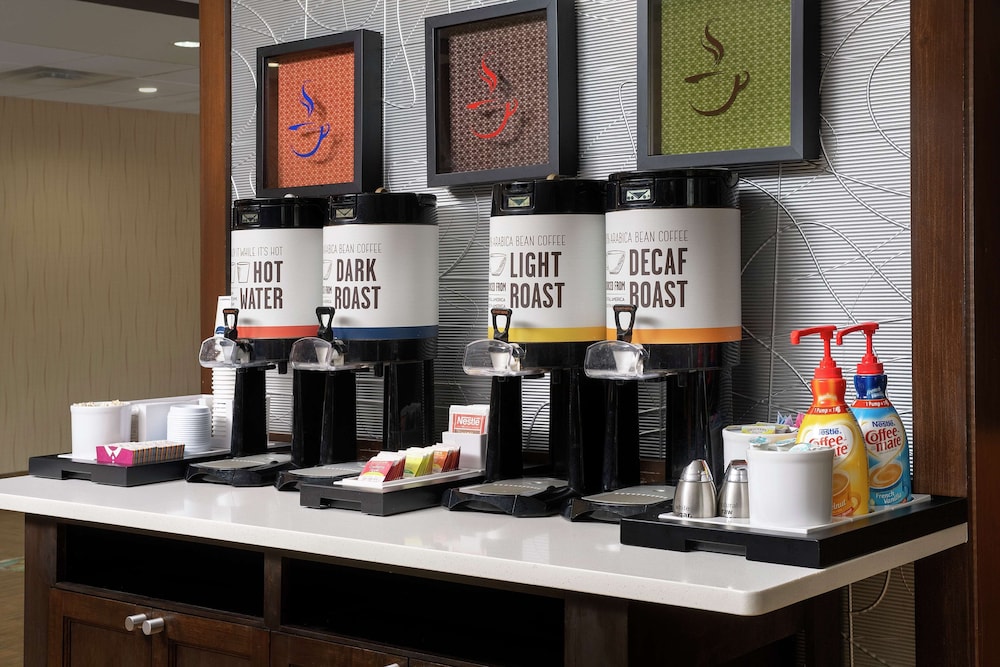 Hampton Inn Lake Charles - photo 4