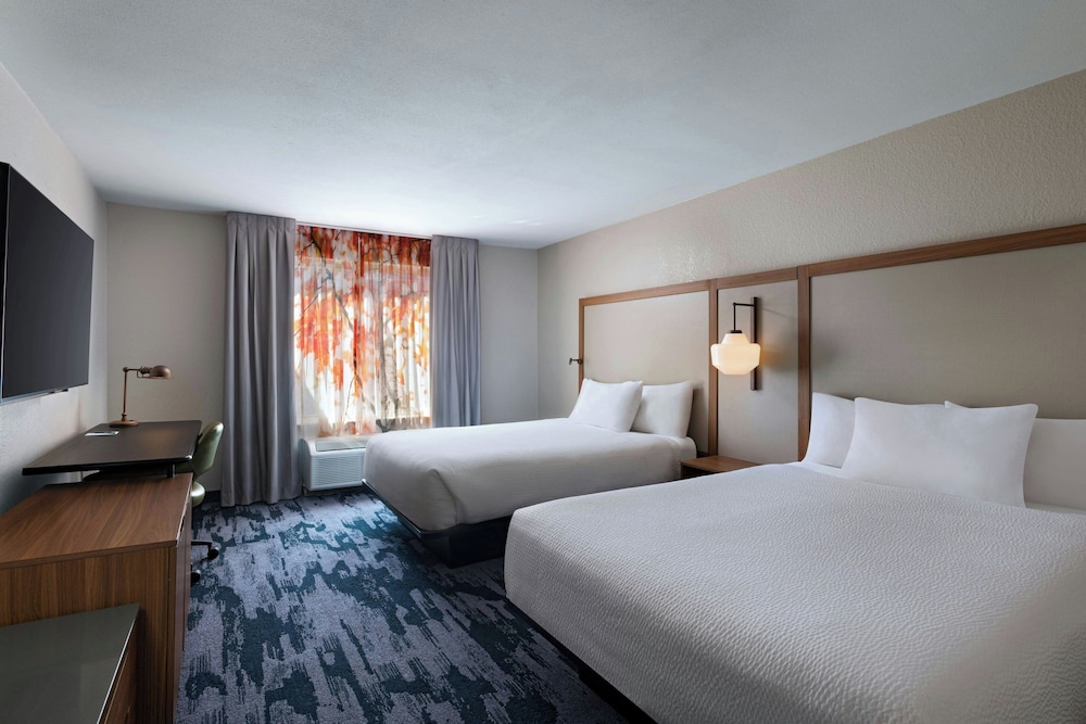 Fairfield Inn & Suites by Marriott Austin University Area - photo 15