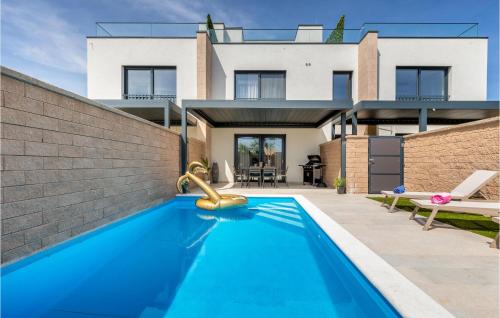 Awesome Home In Peroj With Sauna — 5-Star Luxury Hotel in Vodnjan, Croatia