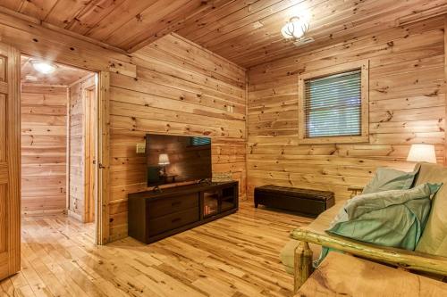 A View From Above Spacious Smoky Mountain Getaway Perfect for Families & Groups - photo 36