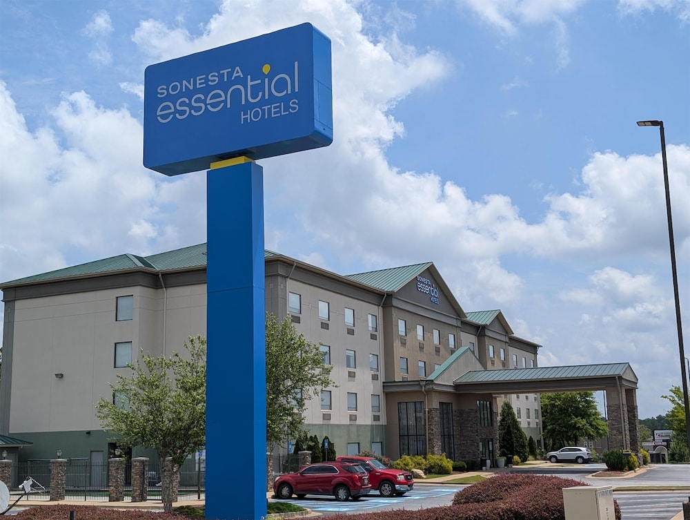 Best Western Plus Columbus North Ft. Moor - photo 22