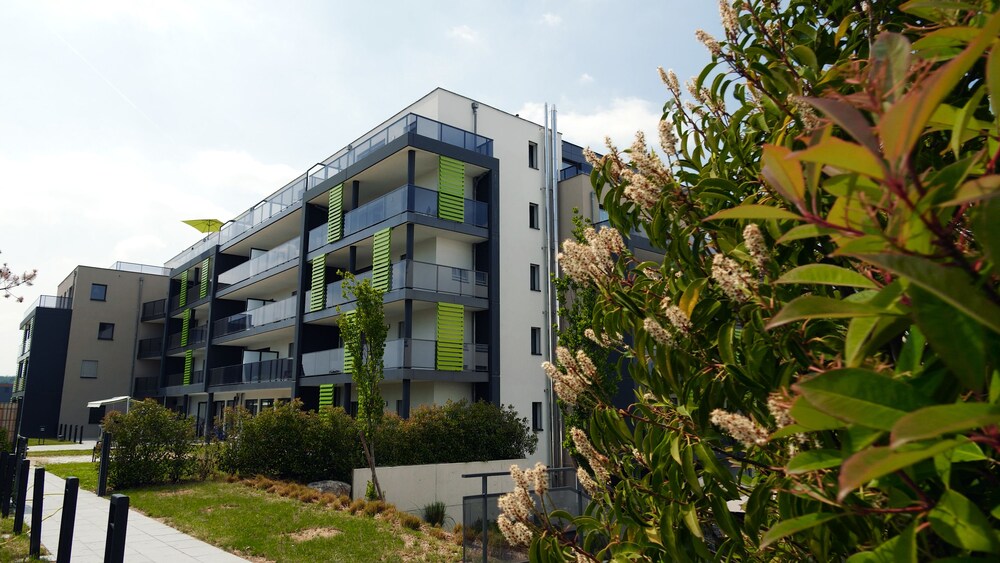 Aparthotel Adagio Bale Mulhouse Airport — 4-Star Luxury Hotel in Blotzheim, France
